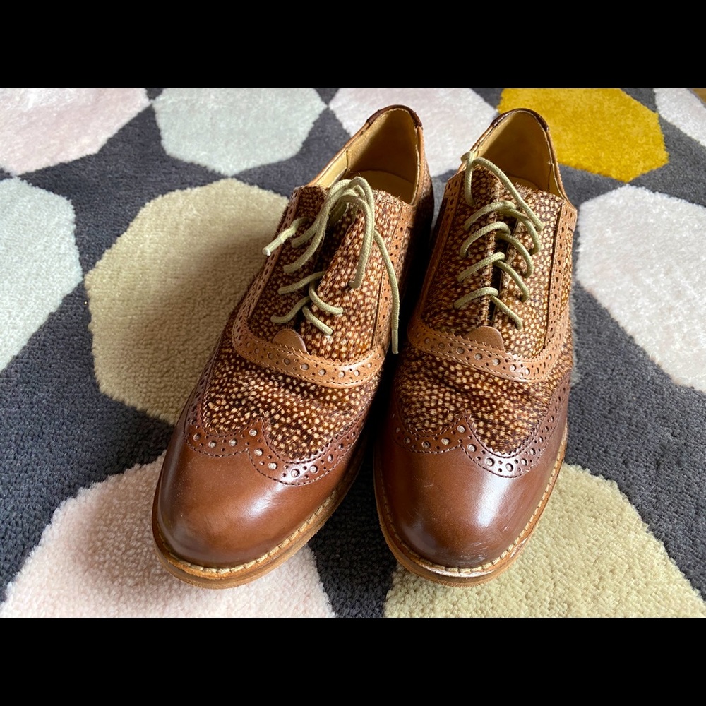 Cole Haan Skylar Oxford, very new condition! Just wear for several times